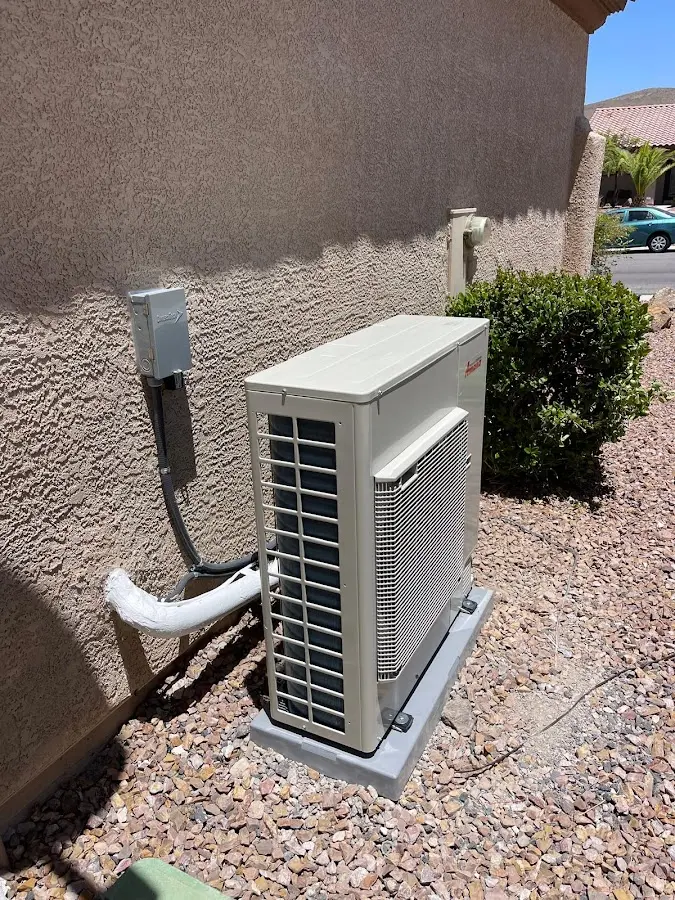 Residential air conditioning condenser unit in Laurel Bay